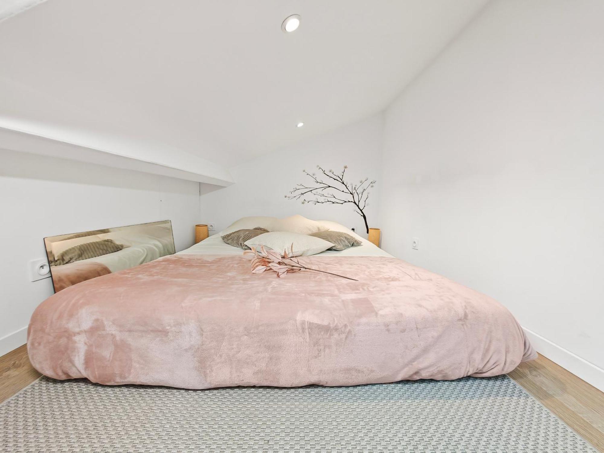 Appartement Loft Duplex A 2 Min De Paris - Parking Gratuit à Le Pré-Saint-Gervais Extérieur photo