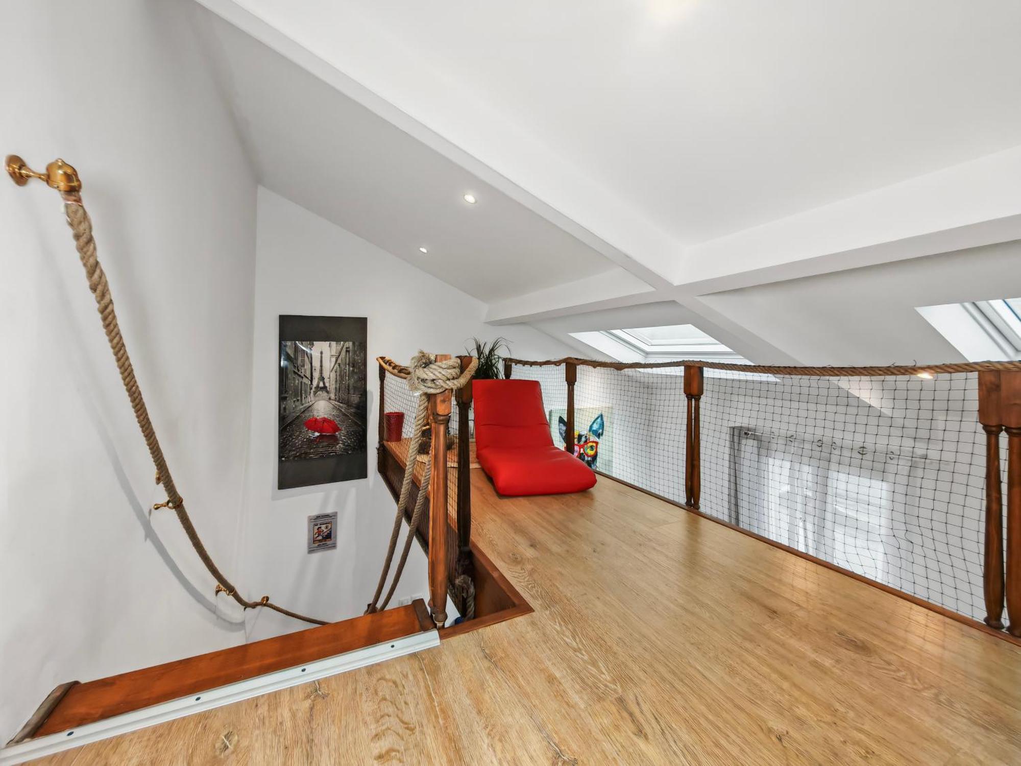 Appartement Loft Duplex A 2 Min De Paris - Parking Gratuit à Le Pré-Saint-Gervais Extérieur photo